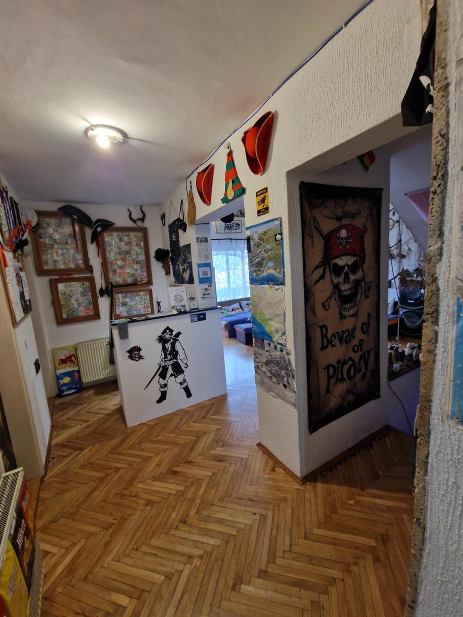 Auberge de jeunesse Pirate Backpackers à Ulcinj Extérieur photo